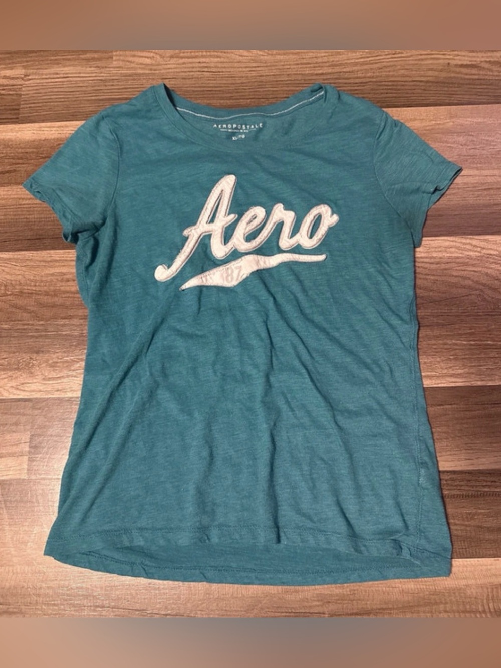 Aeropostale women’s short sleeve shirt size XL
